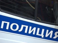 Камышанин испугался росгвардейцев и попытался избавиться от наркотика, припрятанного в пачке из-под сигарет