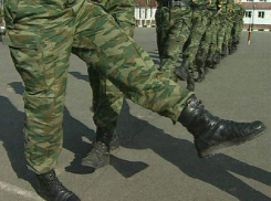 Суд вынес приговор военнослужащему бригады РХБЗ из Камышина, который молотил сослуживца под матрасом и снимал экзекуцию на телефон