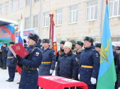 В Камышине в 56-й десантно-штурмовой бригаде новобранцы приняли присягу в легендарный день 2 февраля