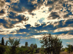 Два торговых павильона повредило обломками сбитых над югом Волгограда БПЛА, - «Блокнот Волгограда»