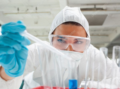 Замруководителя регуправления Роспотребнадзора  Евгений Резников: «За сутки поступило 7 пациентов, но с первично положительным результатом»