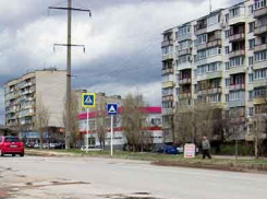 Камышане попросили власти города отремонтировать дорогу на 3-м городке, но вдруг оказалось, что этой дороги нет «в природе»