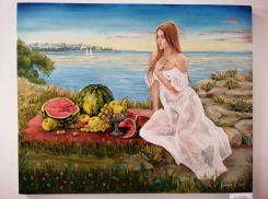 Победителем конкурса живописи стали полосатая ягода и полуобнаженная красавица молодой камышинской художницы Анастасии Виндер