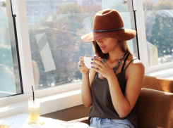 Роспотребнадзор напомнил российским работодателям о сокращении рабочего времени в жару