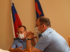 В Камышине краностроители жалуются на директорат, лишающий их премий устными «не получите!»