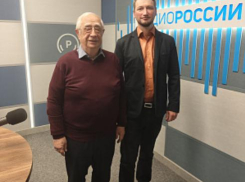 Экс-мэр Камышина, зампред Общественной палаты региона Лев Алферов пошел на областное радио, впечатлившись «круглым столом» в Камышине
