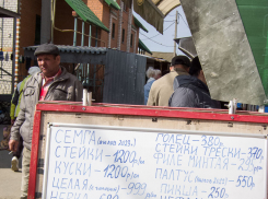 Специалисты утверждают, что средняя зарплата в Волгоградской области составляет 45 тысяч, и это она еще серьезно снизилась