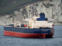 Россия пытается прорвать блокаду Кубы: наши танкеры с нефтью плывут к Острову Свободы