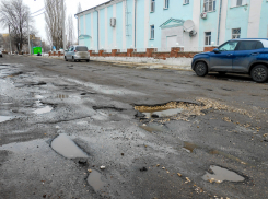 Андрей Бочаров поставил задачи по развитию дорожно-транспортной инфраструктуры в Волгоградской области