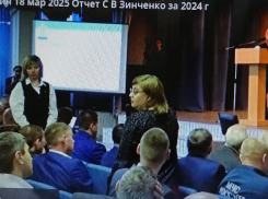 120 тысяч  рублей получает ежемесячно главврач горбольницы №1 в Камышине Наталья Данилова