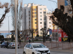 Перспектива аварийных работ  в центре Камышина на неделю вводит ограничение на движение транспорта по улице Ленина