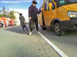 Высокопоставленный чиновник администрации Волгоградской области, курирующий транспорт, заявил, чтобы полного возвращения маршруток пока не ждали