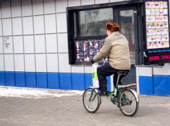 Аферисты «обувают» жителей Волгоградской области на миллионы по старым «легендам» типа «переведите деньги на безопасный счет»