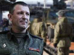 Волгоградского генерала Попова, начинавшего службу в камышинском десантно-штурмовом полку, перевели под домашний арест