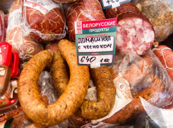 Колбаса с макаронами теперь гораздо дороже обойдется жителям Волгоградской области