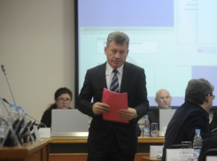 Родственница бывшего главы Камышина и Волгограда неудачно нарастила волосы за 105 тысяч, - информагентство «Волга - Каспий»