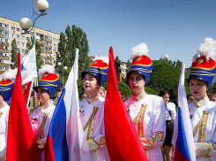 Посоветовала бы «акцентным» участницам городских шоу проконсультироваться со стилистом по поводу макияжа, - камышанка