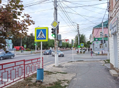 В Камышине решено дальше ремонтировать столетнюю детскую «инфекционку», попадающую в зону комфортной среды на улице Советской