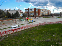 Здесь можно сделать хорошую смотровую площадку, убрать только нужно, - камышанка