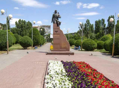 Администрация Камышина 13 мая на час перекрывает движение в центре города для репетиции торжеств по случаю юбилея Маресьева