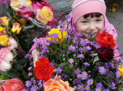 Конкурс «Блокнота Камышина» «Детки - конфетки»: «Цветов много не бывает»