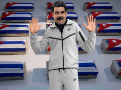 За Мадуро погибли 32 кубинца, а он сдался без боя, - «Блокнот - Россия»