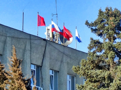 В постановлении Станислава Зинченко завуалировали попытку объяснить, на какие цели валит «золотой дождь» на «родственную» редакцию «Диалог» в Камышине?