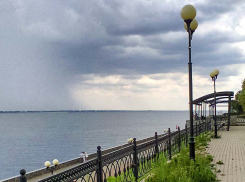 ЦГМС: 10 июля в Волгоградской области ожидается шторм с грозой