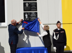 «Не надо делать некрополи»: мэр Пензы осудил мемориальные доски участникам СВО в школах, - «Блокнот - Россия»