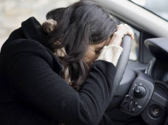 «Гонщицу», во второй раз остановленную подшофе, в Камышине отправляют под суд