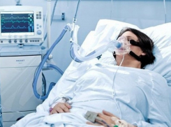 Конвейер ковидных заражений и смертей не останавливается в Волгоградской области, за сутки плюс один погибший и 92 новых инфицированных