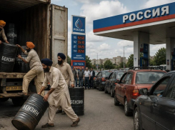 Индийский бензин прибыл в Россию: однако решить проблему с дефицитом топлива не удается из-за «ценового спора», - «Блокнот - Россия»