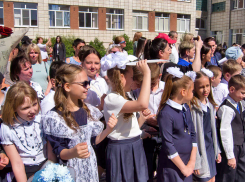 Администрация Камышина «закрепила» городские улицы и переулки с проживающими на них учениками за школами 