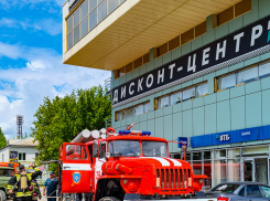 В Камышине прошли учения пожарных на улице Пролетарской