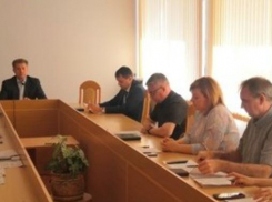 Станислав Зинченко рассказал, как чиновники делают доклады, чтобы победить коррупцию в Камышине