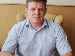Председатель городского комитета образования Юрий Бачурин пока не назначен заместителем главы Камышина Станислава Зинченко