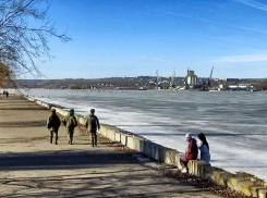 Из-за чего  трижды ввели «желтый» уровень опасности в Волгоградской области