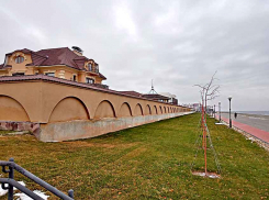 Камышанка о культуре на набережных Волги и Камышинки: «губы накрасили, а шею помыть забыли»