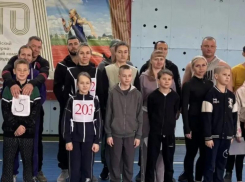 В Камышине папы, мамы и дети боролись за звание самых спортивных семей