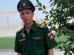 «Спи спокойно, брат. Никто не забыт...»: во Фролово простились с 28-летним сержантом Владимиром Кериным, погибшим на УКраине