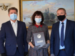 Щедро финансируемые из бюджета муниципальные СМИ залегли в глубокую новогоднюю спячку в Камышине