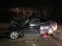 Страшная смертельная авария на дороге Иловля - Ольховка - Камышин:  в «кувыркании» машин погиб пассажир, еще трое в больнице