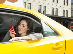 ТАКСИ КАМЫШИН | RED TAXI: В каждой нашей пассажирке мы видим леди!