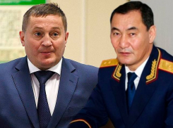 «Бросают трубки и не являются»: губернатора Бочарова зовут на суд генерала Музраева, - «Блокнот Волгограда»