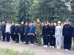 В камышинский лагерь «Солнечный» заехала «военизированная» смена