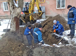 В Камышине коммунальщики вновь проводят «раскопки» на втором участке