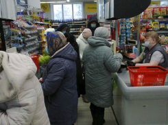 Жизни еще двух пенсионерок из Камышинского района забрал ненасытный вирус