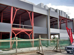 В Камышине собственники нового ТЦ «Небо» ведут стройку и полны решимости вскоре открыть первый в городе ресторан с панорамным видом на Волгу