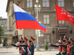 В Волгограде начался парад Победы, - «Волгоградская правда»