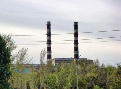 В Урюпинске не стали ждать периода настывших квартир и начали отопительный сезон - в Камышине за окнами теплее ненамного